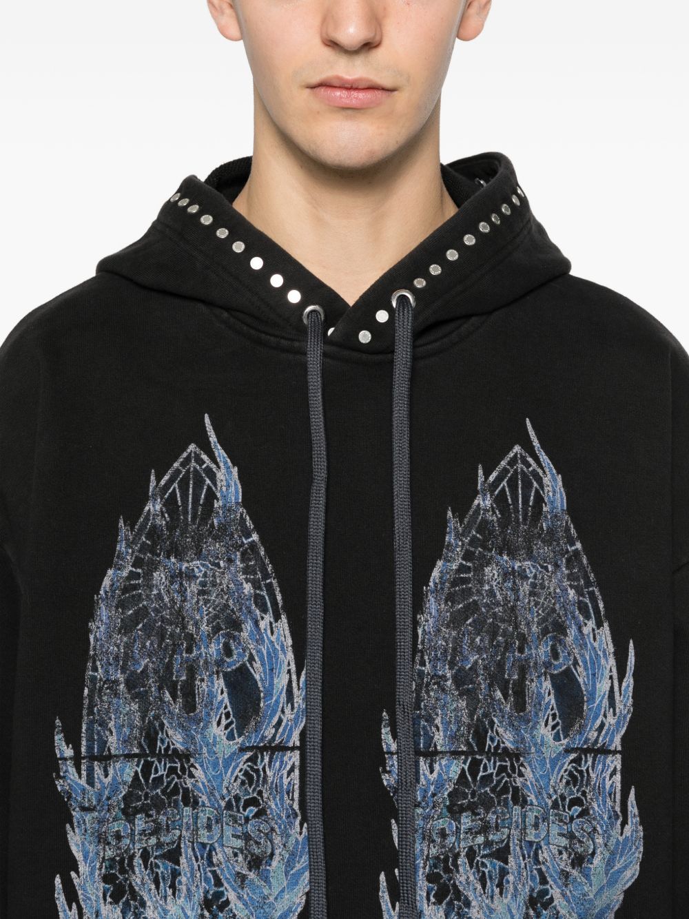 graphic print who deside war hoodie graphic print who deside war hoodie